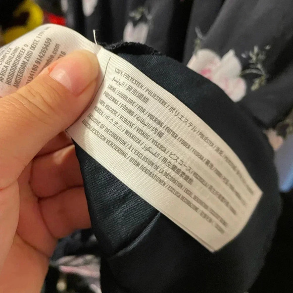 ABERCROMBIE & FITCH STRAPPY FLORAL DRESS - Picture 4 of 4